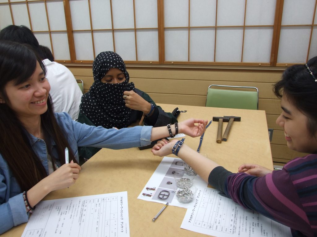 jewelry accessory workshop